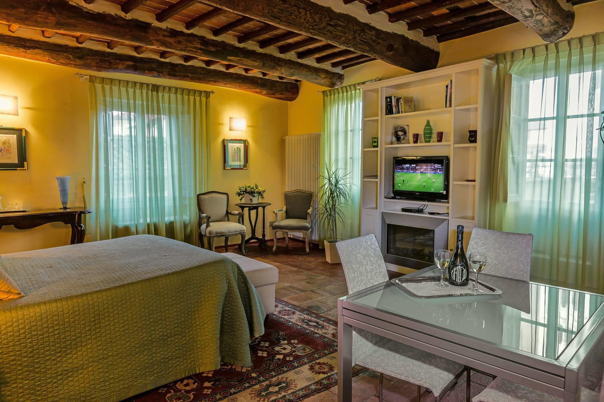 Antica Residenza Dell'Angelo Otel Lucca Dış mekan fotoğraf