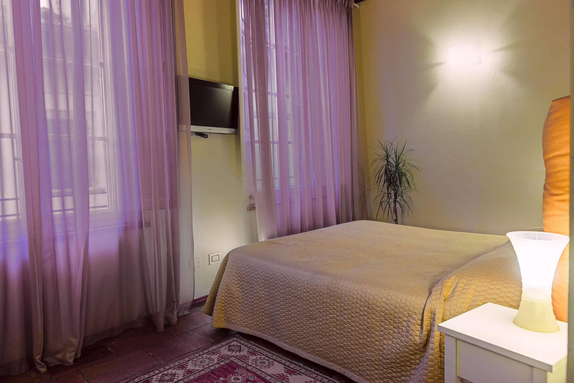 Antica Residenza Dell'Angelo Otel Lucca Dış mekan fotoğraf
